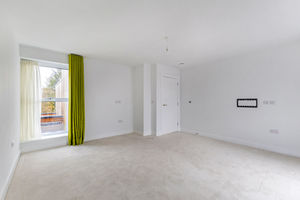 Photo 21- click for photo gallery